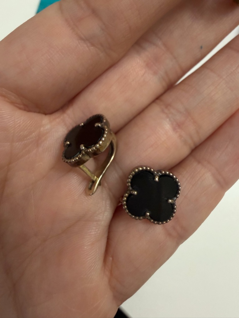 Gold-Plated Clover  Onyx Earrings – Inspired by Van Cleef Style